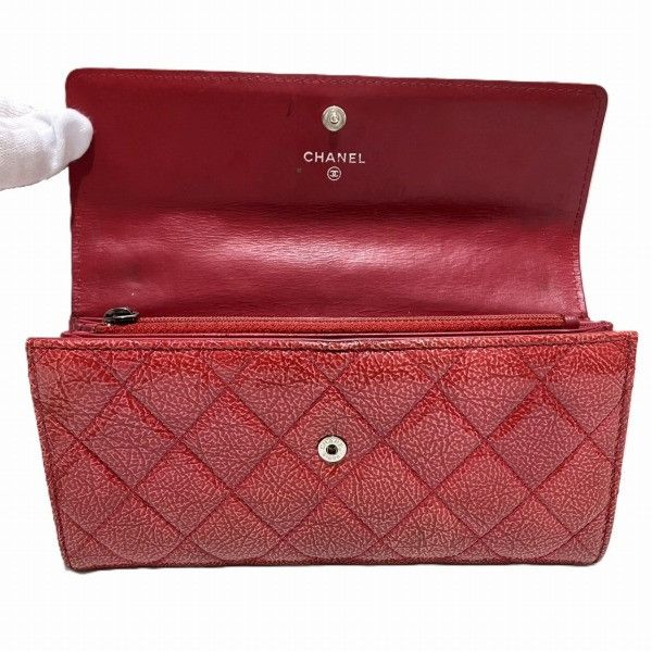 Chanel Chanel Chanel Matelasse Leather Long Wallet Leather Long Wallet 1A19644472 in Fair Condition Size ONE SIZE - 2 Thumbnail