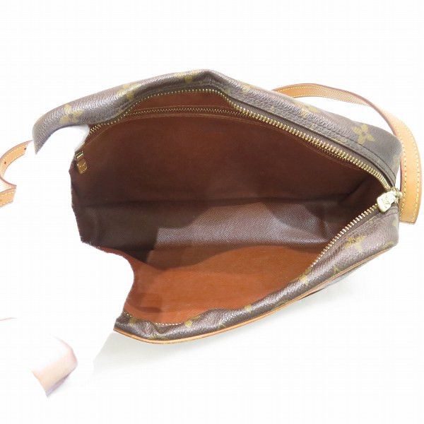 Louis Vuitton Louis Vuitton Louis Vuitton Trocadero 27 Shoulder Bag M51274 Canvas Crossbody Bag M51274 in Good Condition Size ONE SIZE - 6 Thumbnail