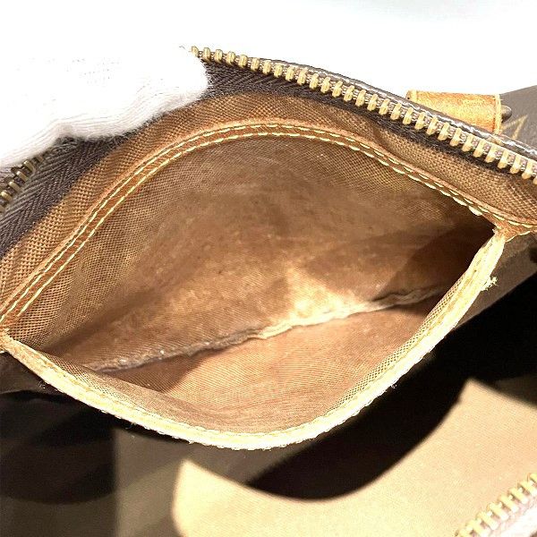 Louis Vuitton Louis Vuitton Louis Vuitton Monogram Speedy 25 Handbag M41528 Canvas Handbag M41528 in Fair Condition Size ONE SIZE - 7 Thumbnail