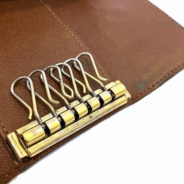 Louis Vuitton Louis Vuitton Louis Vuitton Monogram Key Case M62630 Canvas Key Holder M62630 in Good Condition Size ONE SIZE - 7 Thumbnail