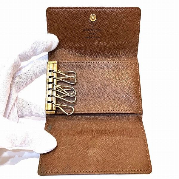 Louis Vuitton Louis Vuitton Louis Vuitton Monogram Key Case M62630 Canvas Key Holder M62630 in Good Condition Size ONE SIZE - 2 Thumbnail