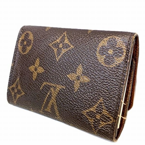 Louis Vuitton Louis Vuitton Louis Vuitton Monogram Key Case M62630 Canvas Key Holder M62630 in Good Condition Size ONE SIZE - 9 Thumbnail