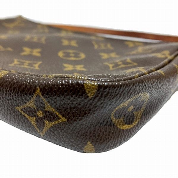 Louis Vuitton Louis Vuitton Louis Vuitton Monogram Pochette Accessoires Bag Canvas Shoulder Bag M51980 in Good Condition Size ONE SIZE - 9 Thumbnail