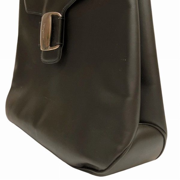Salvatore Ferragamo Salvatore Ferragamo Salvatore Ferragamo Vara Leather Shoulder Bag Leather Crossbody Bag BA21.7169 in Good Condition Size ONE SIZE - 4 Thumbnail