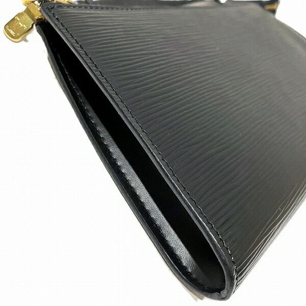 Louis Vuitton Louis Vuitton Louis Vuitton Epi Leather Handbag M52942 Leather Handbag M52942 Size ONE SIZE - 9 Thumbnail