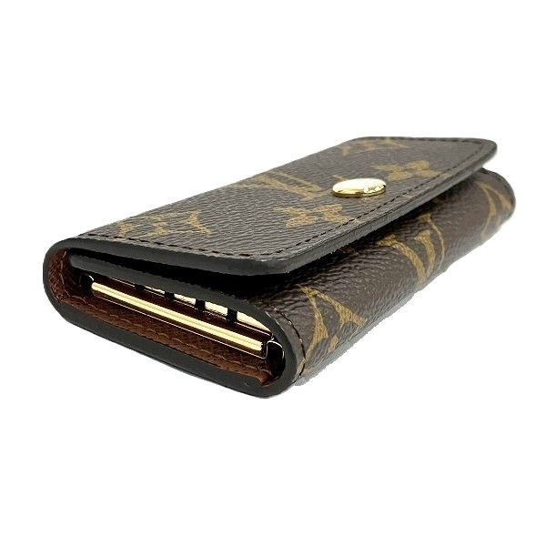 Louis Vuitton Louis Vuitton Louis Vuitton Monogram Key Case M69517 Canvas Key Holder M69517 in Pristine Condition Size ONE SIZE - 8 Thumbnail