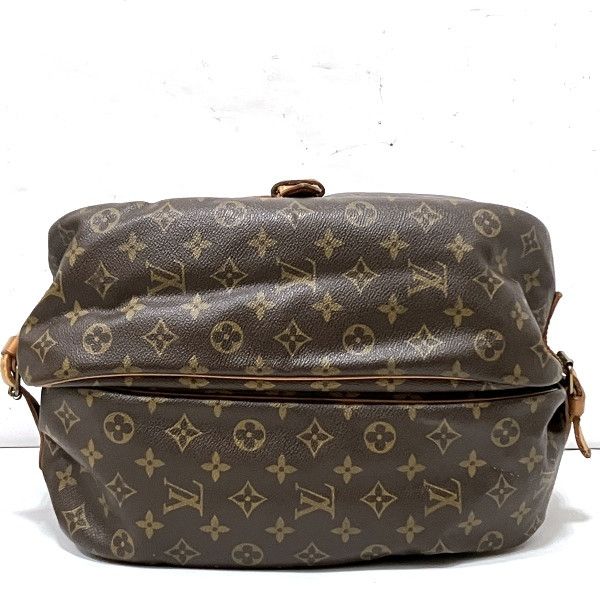 Louis Vuitton Louis Vuitton Louis Vuitton Monogram Saumur 35 Shoulder Bag M42254 Canvas Crossbody Bag M42254 in Fair Condition Size ONE SIZE - 3 Thumbnail