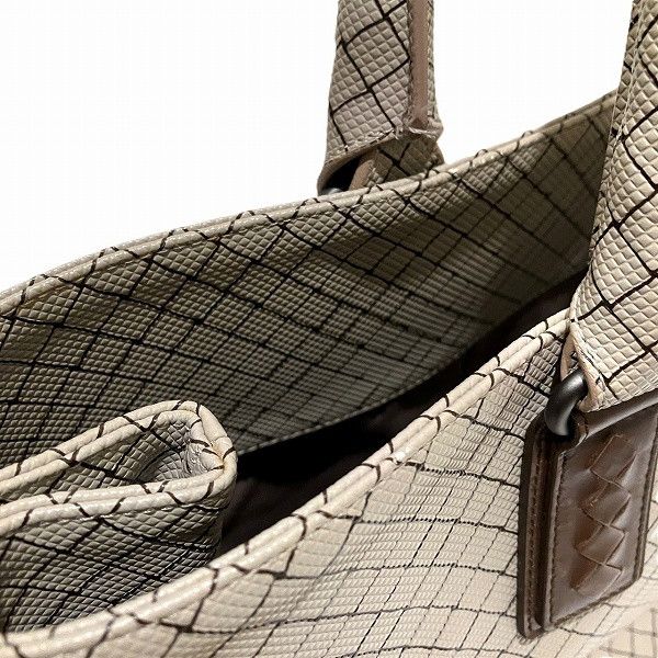 Bottega Veneta Bottega Veneta Bottega Veneta Intrecciato Tote Bag Leather Tote Bag in Good Condition Size ONE SIZE - 9 Thumbnail
