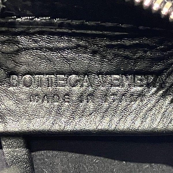 Bottega Veneta Bottega Veneta Bottega Veneta Leather Maxi Intrecciato Backpack Leather Backpack in Good Condition Size ONE SIZE - 4 Thumbnail