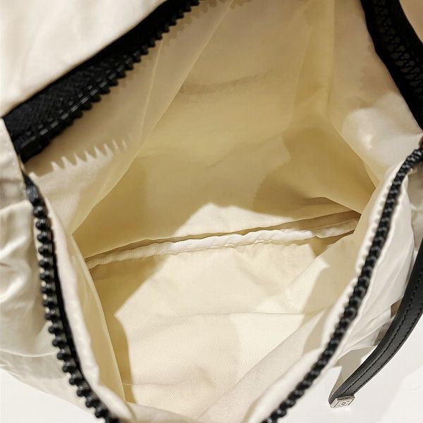 Chanel Chanel Chanel Reversible Nylon Leather Shoulder Bag Canvas Crossbody Bag 11818080 in Good Condition Size ONE SIZE - 6 Thumbnail