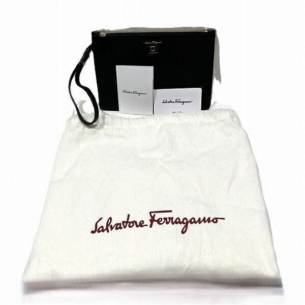 Salvatore Ferragamo Salvatore Ferragamo Salvatore Ferragamo Gancini Leather Tote Bag Leather Tote Bag 21H019 in Pristine Condition Size ONE SIZE - 7 Thumbnail