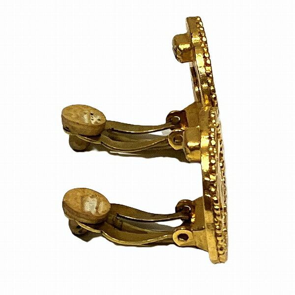 Chanel Chanel Chanel Vintage Round Coco Mark Earrings Metal Earrings in Good Condition Size ONE SIZE - 7 Thumbnail