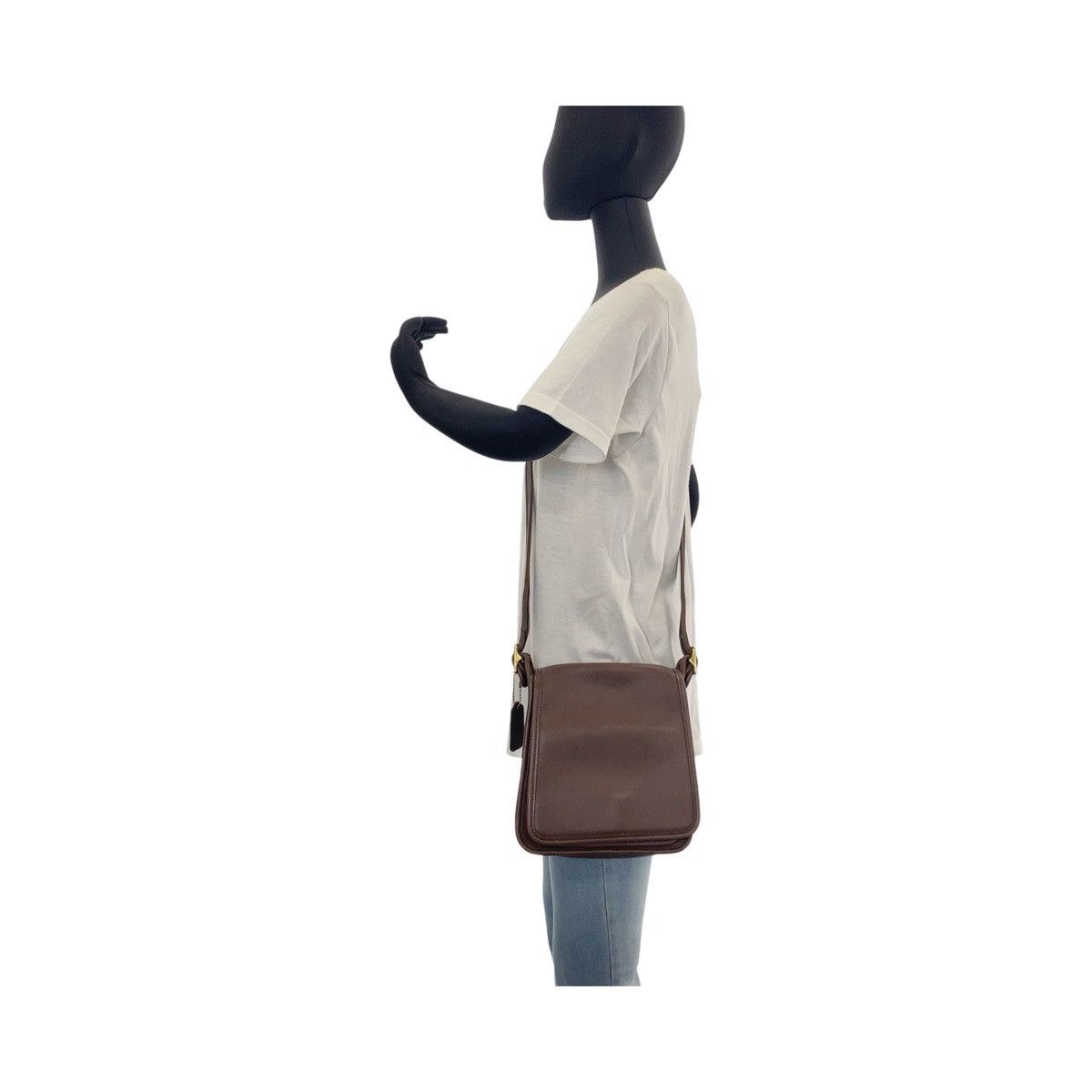 Coach Coach Coach Leather Shoulder Bag Pochette Leather Crossbody Bag in Very Good Condition Size ONE SIZE - 6 Thumbnail