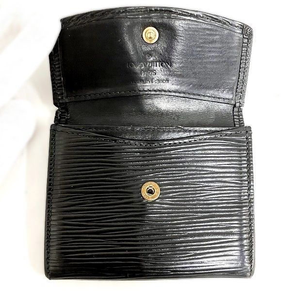 Louis Vuitton Louis Vuitton Louis Vuitton Epi Leather Coin Case M63412 Leather Coin Case M63412 in Fair Condition Size ONE SIZE - 2 Thumbnail