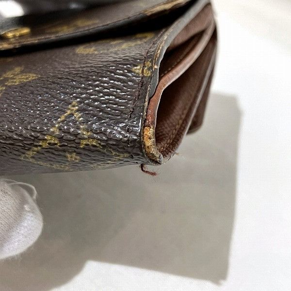 Louis Vuitton Louis Vuitton Louis Vuitton Monogram Wallet M61652 Canvas Short Wallet M61652 in Good Condition Size ONE SIZE - 8 Thumbnail