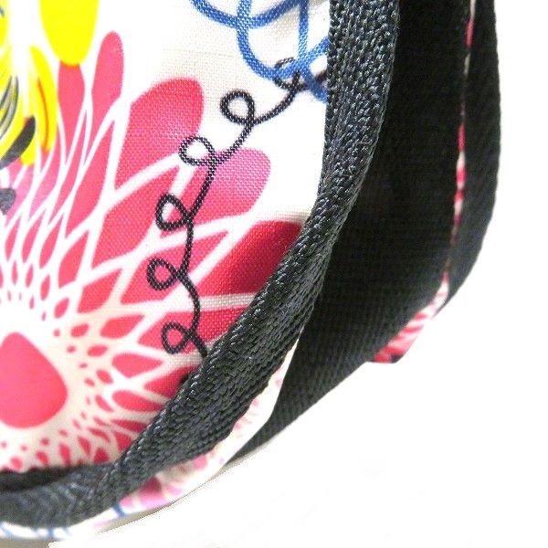 Other Other LeSportsac Floral Nylon Shoulder Bag Canvas Crossbody Bag in Pristine Condition Size ONE SIZE - 8 Thumbnail
