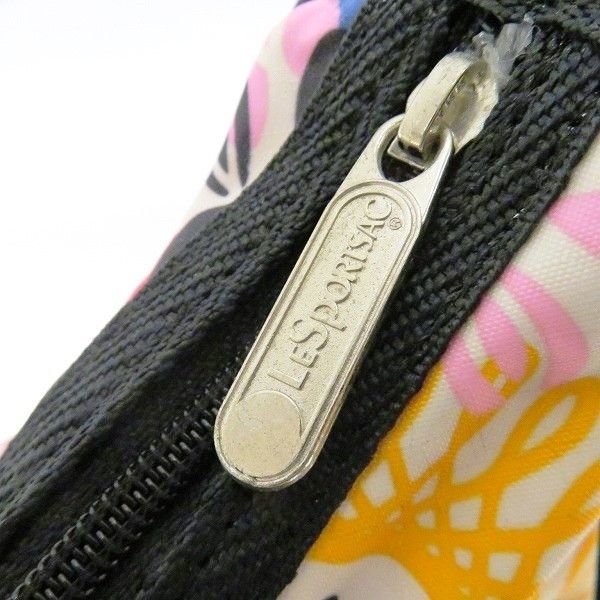 Other Other LeSportsac Floral Nylon Shoulder Bag Canvas Crossbody Bag in Pristine Condition Size ONE SIZE - 4 Thumbnail