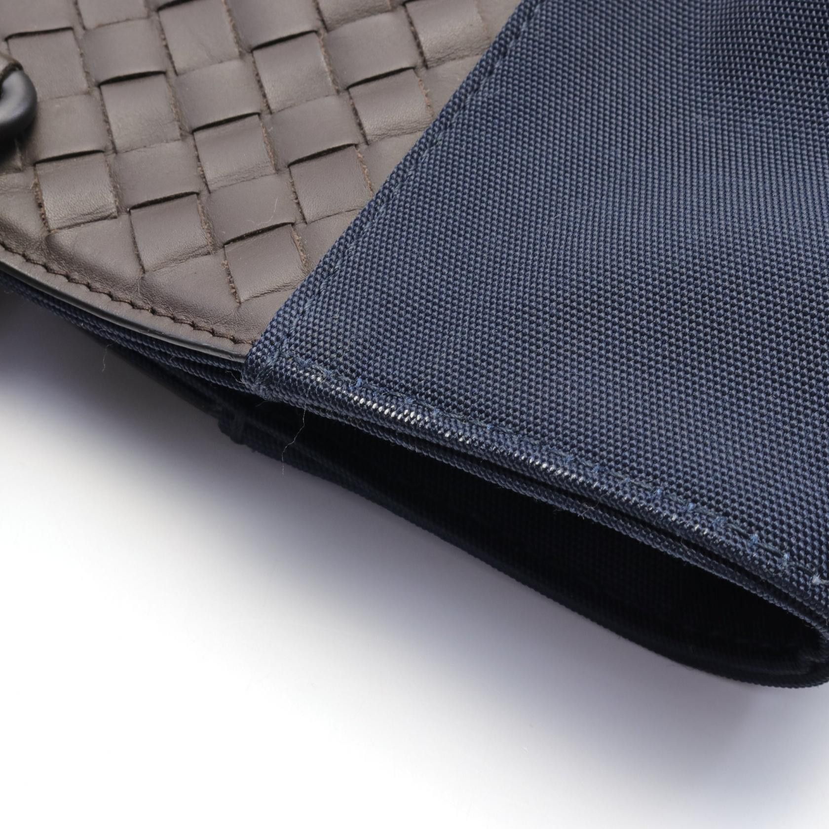 Bottega Veneta Bottega Veneta Intrecciato Tote Bag Leather Tote Bag 452662 in Great Condition Size ONE SIZE - 7 Thumbnail