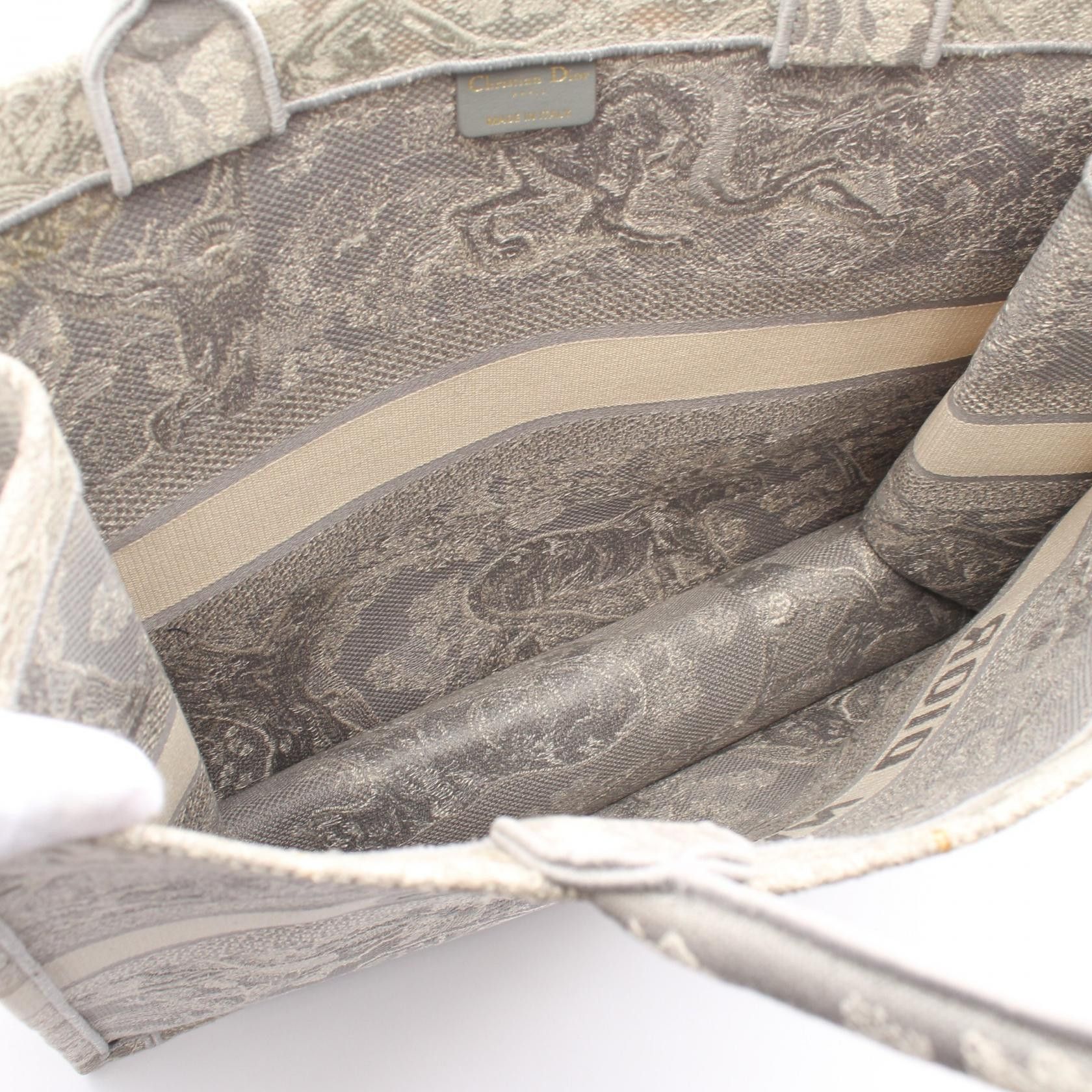 Dior Dior Embroidered Book Tote Canvas Tote Bag M1286ZTDT in Very Good Condition Size ONE SIZE - 3 Thumbnail
