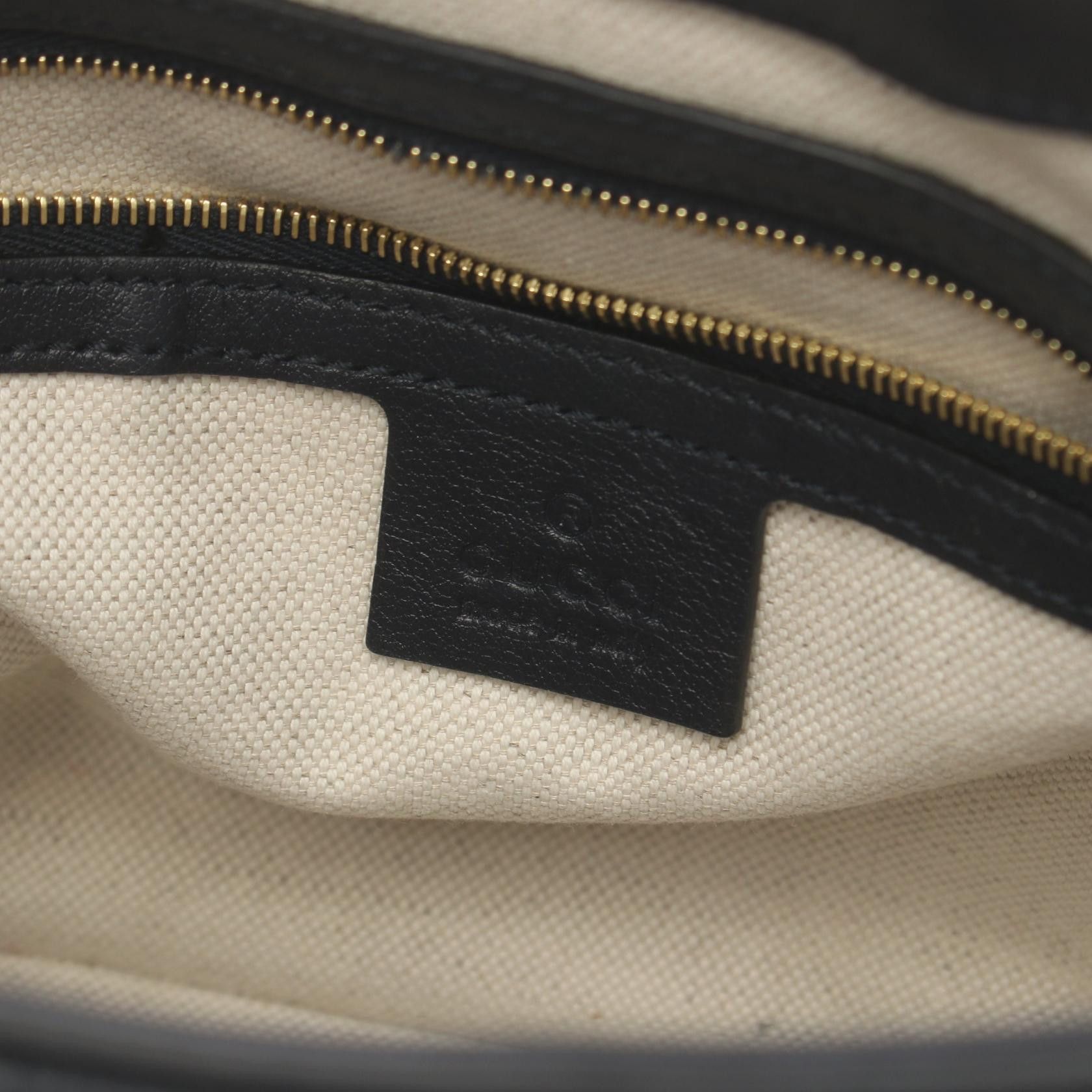 Gucci Gucci GG Small Leather Chain Shoulder Leather Handbag in Great Condition Size ONE SIZE - 4 Thumbnail