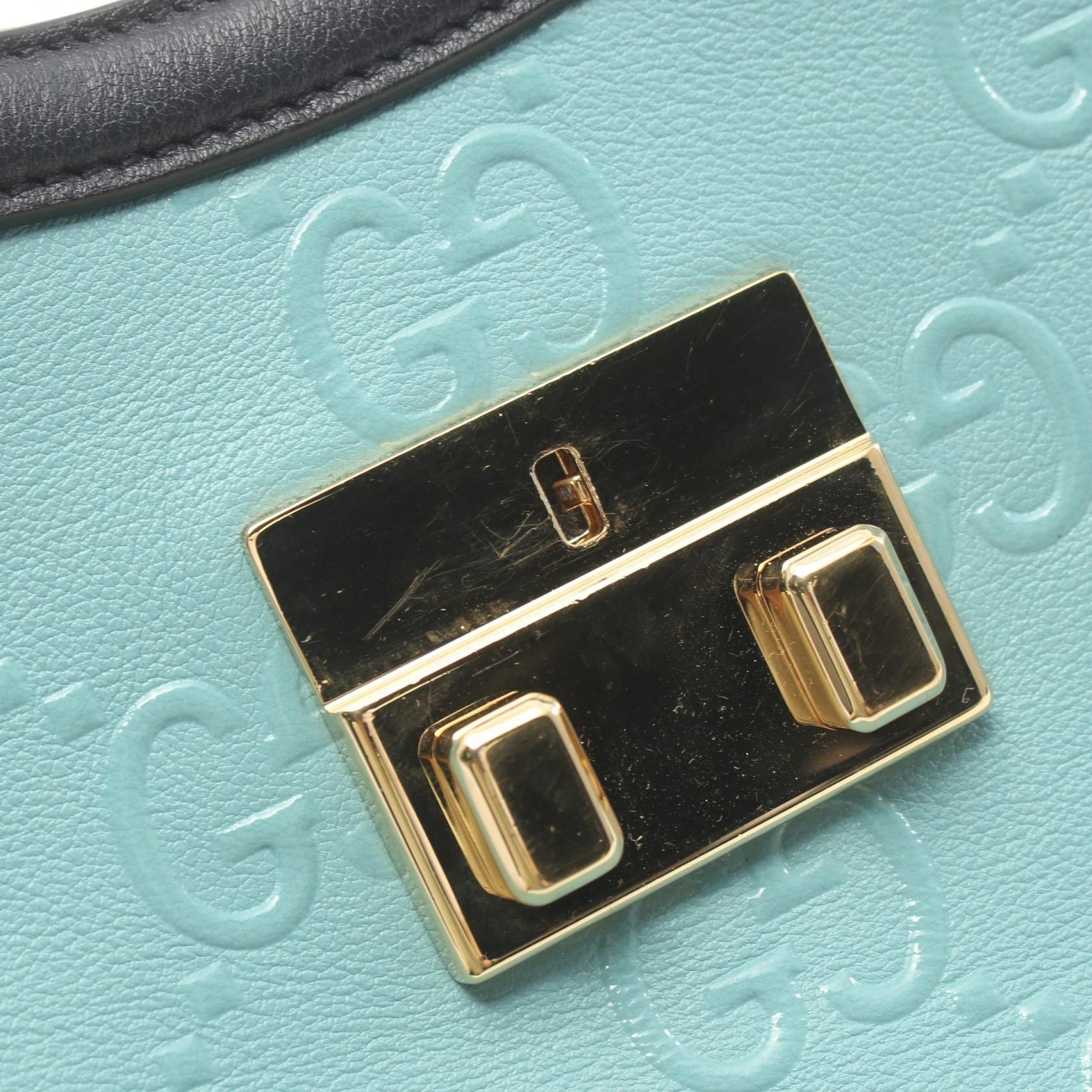 Gucci Gucci GG Small Leather Chain Shoulder Leather Handbag in Great Condition Size ONE SIZE - 5 Thumbnail
