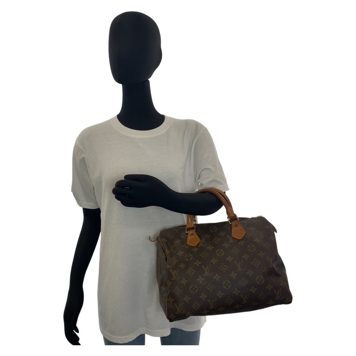 Louis Vuitton Louis Vuitton Louis Vuitton Monogram Speedy 30 Handbag M41526 Canvas Handbag M41526 in Very Good Condition Size ONE SIZE - 9 Thumbnail