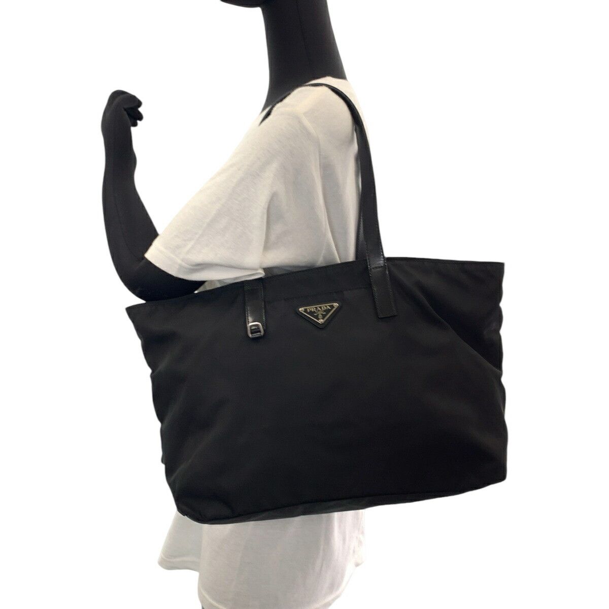 Prada Prada Prada Nylon Tessuto Logo Tote Bag Canvas Tote Bag in Very Good Condition Size ONE SIZE - 7 Thumbnail