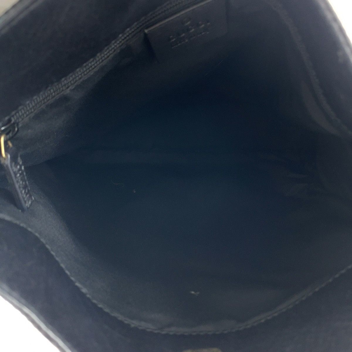 Gucci Gucci Gucci Black GG Canvas Shoulder Bag 91761 Canvas Shoulder Bag 91761 in Great Condition Size ONE SIZE - 9 Thumbnail