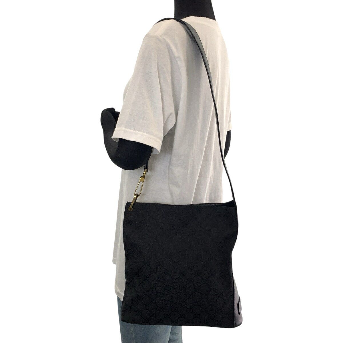 Gucci Gucci Gucci Black GG Canvas Shoulder Bag 91761 Canvas Shoulder Bag 91761 in Great Condition Size ONE SIZE - 7 Thumbnail
