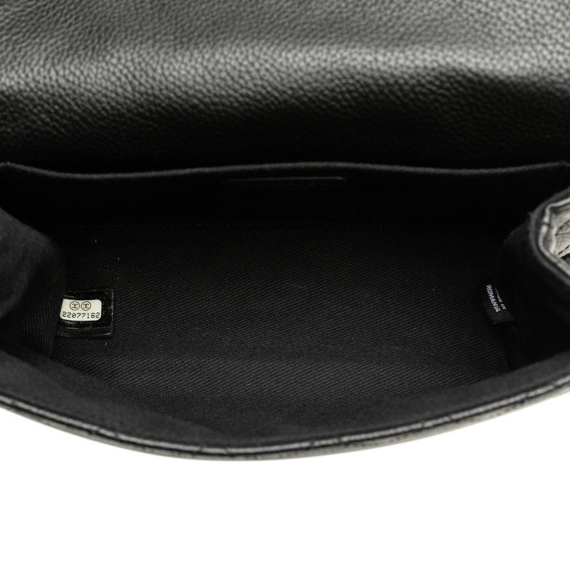 Chanel Chanel Chanel Caviar Skin Matelasse Waist Bag Leather Belt Bag in Very Good Condition Size ONE SIZE - 5 Thumbnail