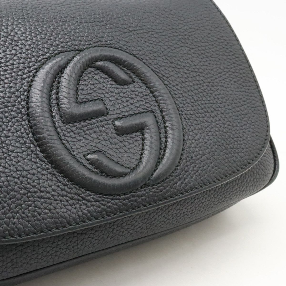 Gucci Gucci Gucci Soho Leather Shoulder Bag Black Leather Shoulder Bag 536224 in Good Condition Size ONE SIZE - 4 Thumbnail