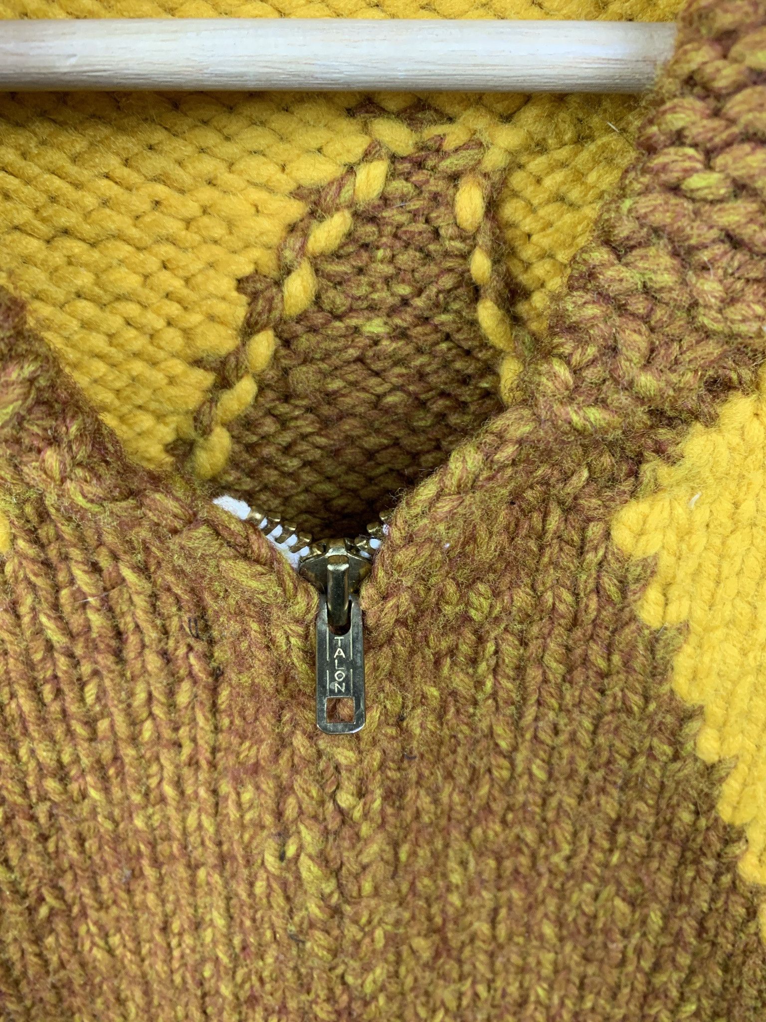 Other Vintage 1990s Thick Wool Knit Cardigan Cowichan Sweater Size M Size US L / EU 52-54 / 3 - 2 Thumbnail