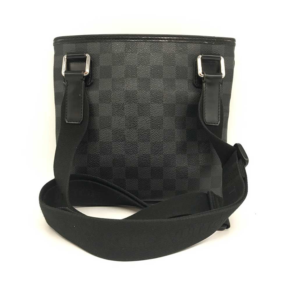Louis Vuitton Louis Vuitton Louis Vuitton Damier Graphite Crossbody Bag Canvas Crossbody Bag in Very Good Condition Size ONE SIZE - 2 Thumbnail