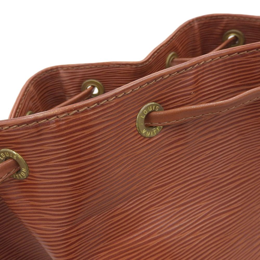 Louis Vuitton Louis Vuitton Louis Vuitton Epi Noe Shoulder Bag M44003 Leather Shoulder Bag M44003 in Very Good Condition Size ONE SIZE - 7 Thumbnail