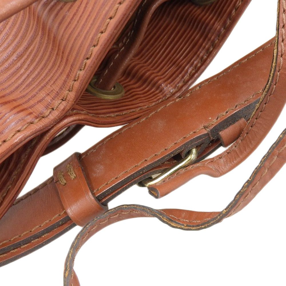 Louis Vuitton Louis Vuitton Louis Vuitton Epi Noe Shoulder Bag M44003 Leather Shoulder Bag M44003 in Very Good Condition Size ONE SIZE - 8 Thumbnail