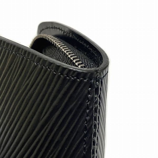 Louis Vuitton Louis Vuitton Louis Vuitton Epi Leather Coin Case M63682 Leather Coin Case M63682 in Good Condition Size ONE SIZE - 3 Thumbnail