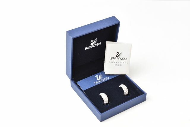 Swarovski Swarovski Swarovski Crystal Ear Cuff Clip Earrings Metal Earrings sw06 in Excellent Condition Size ONE SIZE - 6 Thumbnail