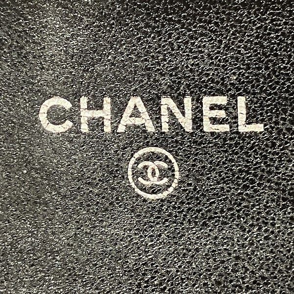 Chanel Chanel Chanel Matelasse Coco Mark Tri-Fold Wallet Leather Short Wallet A31507 in Fair Condition Size ONE SIZE - 4 Thumbnail