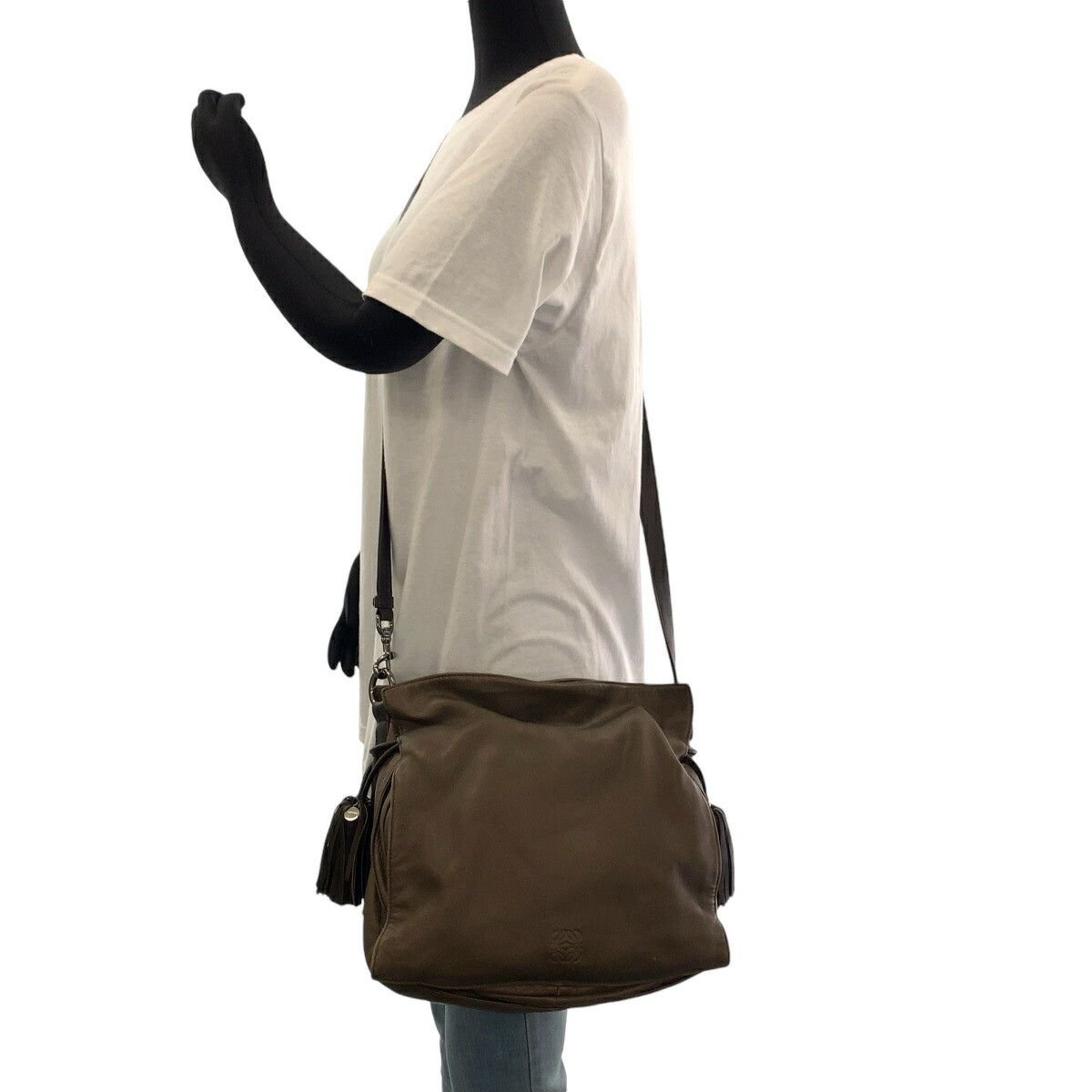 Loewe Loewe Loewe Leather Flamenco Anagram Shoulder Bag Leather Crossbody Bag Size ONE SIZE - 7 Thumbnail