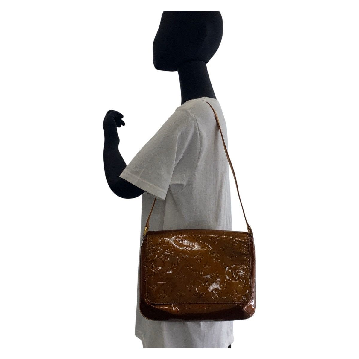 Louis Vuitton Louis Vuitton Louis Vuitton Vernis Thompson Street Shoulder Bag Leather Crossbody Bag M91124 in Very Good Condition Size ONE SIZE - 6 Thumbnail