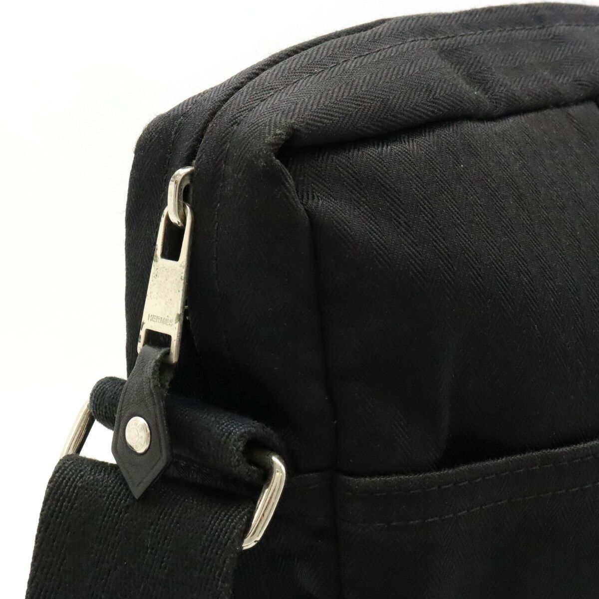 Hermes Hermes Hermes Acapulco Bandouliere MM Shoulder Bag Black Canvas Crossbody Bag in Good Condition Size ONE SIZE - 5 Thumbnail