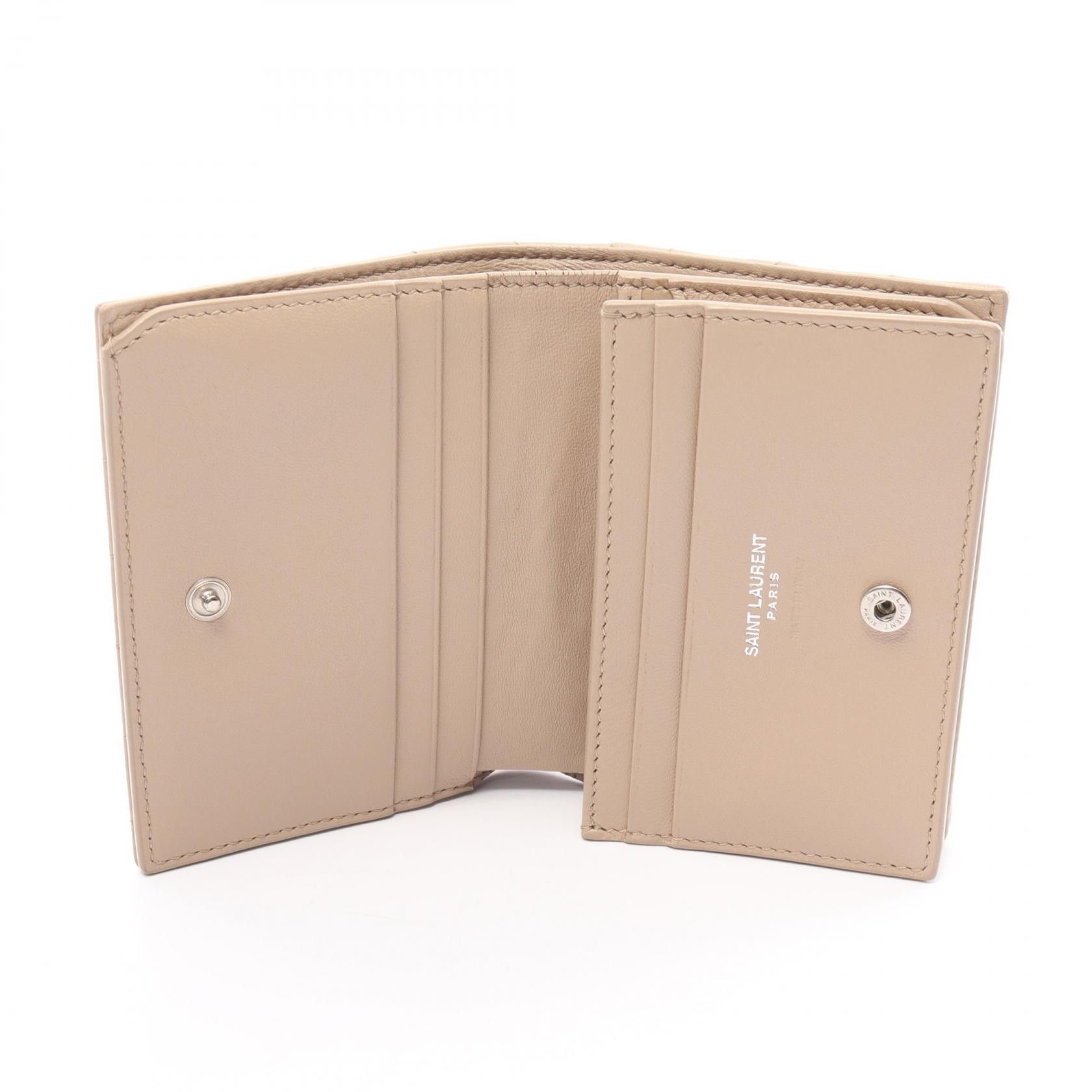 Other Other Quilted Logo Bifold Wallet Leather Short Wallet in Great Condition Size ONE SIZE - 3 Thumbnail