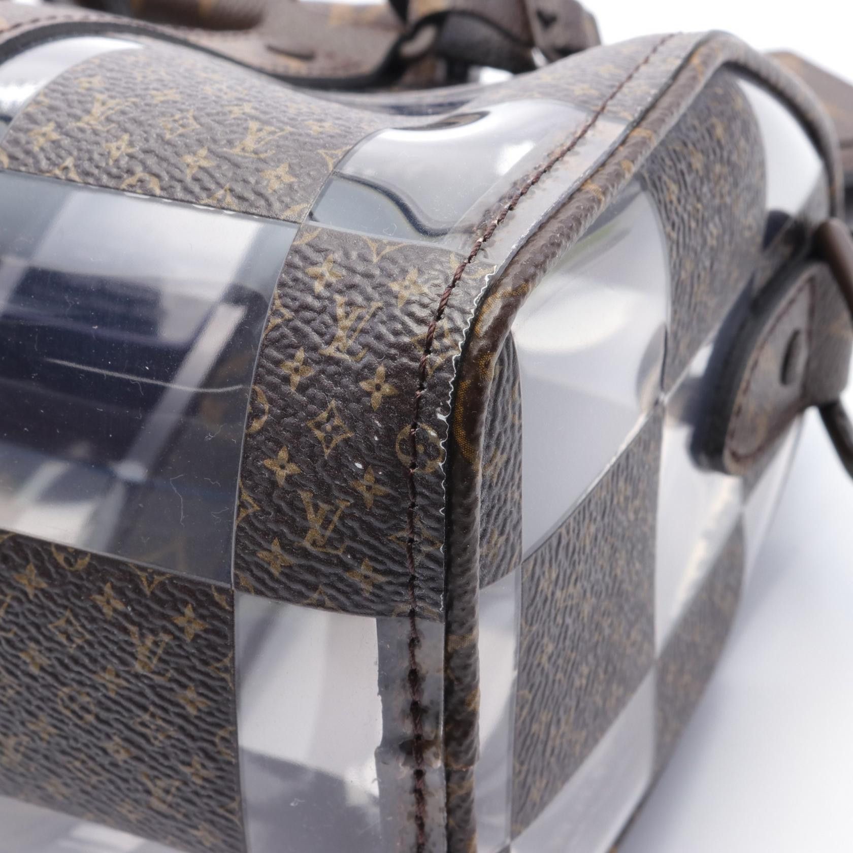 Louis Vuitton Louis Vuitton Monogram Chess Keepall Bandouliere 25 Canvas Handbag M20872 in Great Condition Size ONE SIZE - 5 Thumbnail