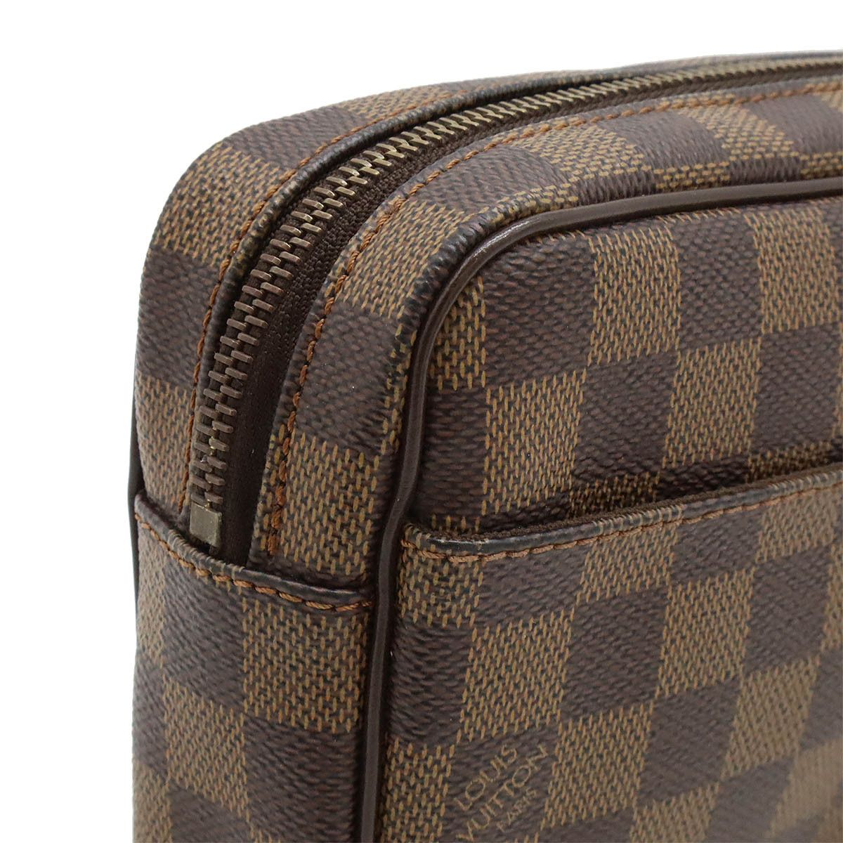 Louis Vuitton Louis Vuitton Louis Vuitton Damier Pochette Macau Clutch N61739 Canvas Clutch Bag N61739 in Very Good Condition Size ONE SIZE - 7 Thumbnail