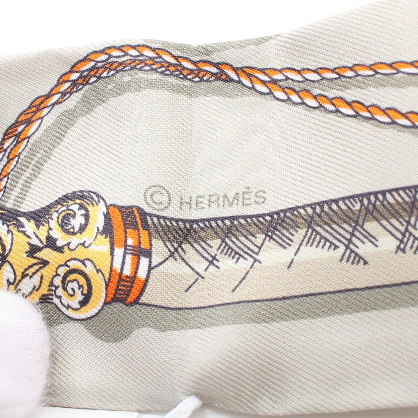 Hermes Hermes Cavalcades Twilly Silk Scarf Canvas Scarf in Excellent Condition Size ONE SIZE - 2 Thumbnail
