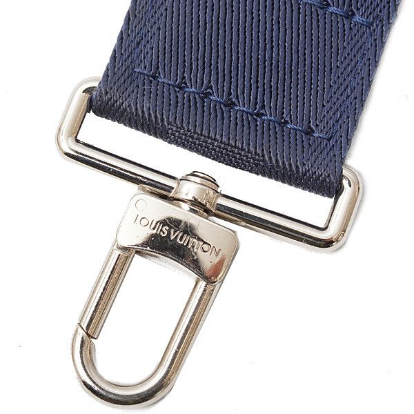 Louis Vuitton Louis Vuitton Louis Vuitton Gaston Wearable Wallet Blue Canvas Shoulder Bag M81431 in Great Condition Size ONE SIZE - 8 Thumbnail