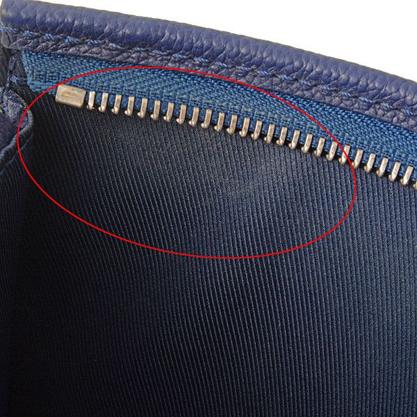 Louis Vuitton Louis Vuitton Louis Vuitton Gaston Wearable Wallet Blue Canvas Shoulder Bag M81431 in Great Condition Size ONE SIZE - 6 Thumbnail