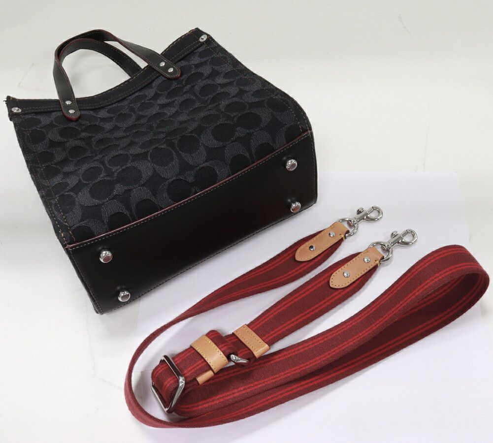 Coach Coach Coach Canvas Tote Bag Black 2WAY CG091 Canvas Tote Bag CG091 in Great Condition Size ONE SIZE - 3 Thumbnail