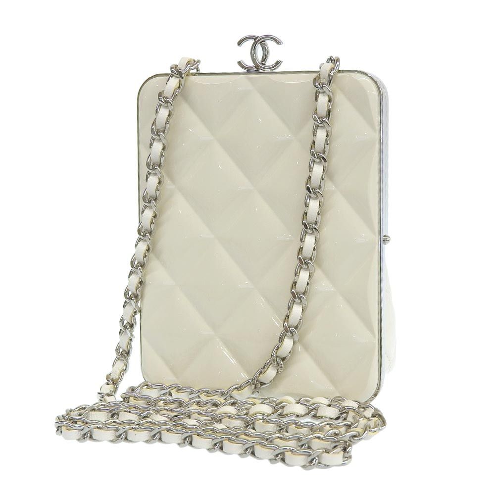 Chanel Chanel Chanel Coco Mark Chain Clutch Shoulder Bag White Leather Clutch Bag AP2496 in Excellent Condition Size ONE SIZE - 2 Thumbnail