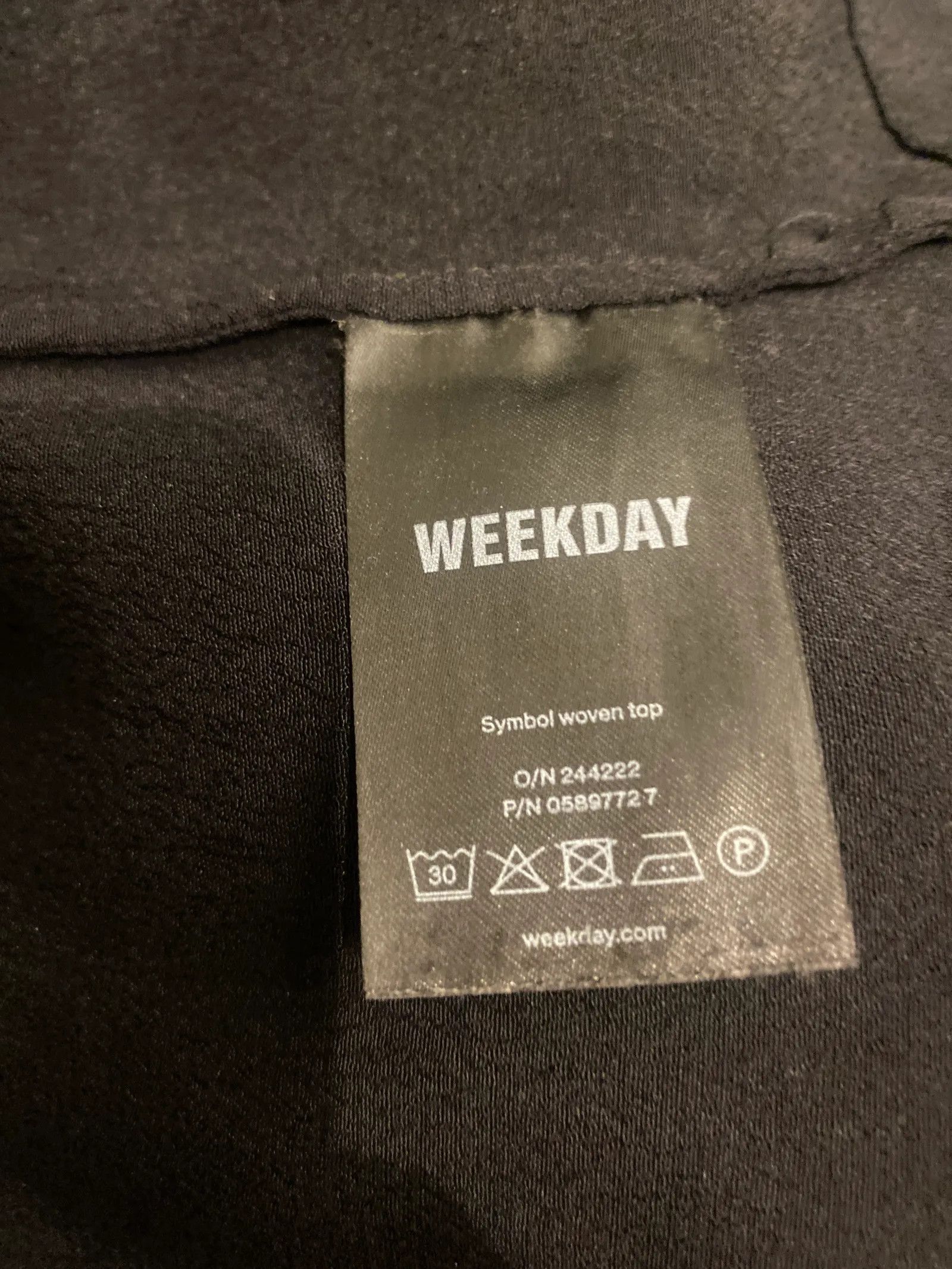 Weekday Weekday Blouse Size M / US 6-8 / IT 42-44 - 3 Thumbnail